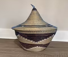Decorative African storage basket round