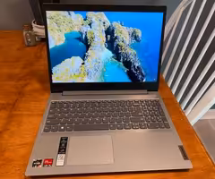1080p, 256 GB SSD, 8GB RAM, 15", HDMI, Dolby S, Speaker Cam Mic Laptop