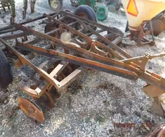 SET OF 2 ROW 8' WIDE TRANSPORT DISC FOR TRACTOR