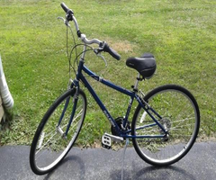 17" adult bicycle, Raleigh Detour 2.5