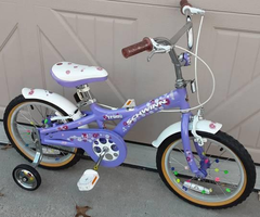 16'' SCHWINN BIKE with KICKSTAND  'N TRAINING WHEELS