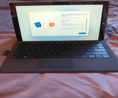 Microsoft Surface Pro 8