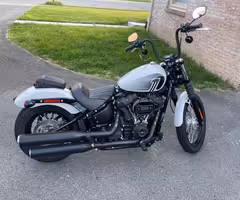 2021 Harley Street Bob 114