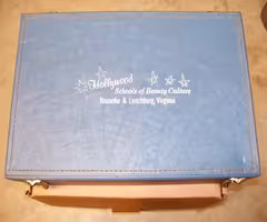 Hollywood Beauty School Case