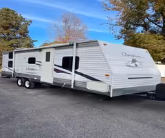 !! 2006 Cherokee 28Ft Camper Trailer!! Bunks