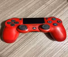 PS4 controller