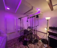 SOUND PANELS, ACOUSTIC PANELS, AND BASS TRAPS FOR THE RECORDING STUDIO