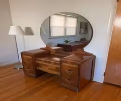 Waterfall 7pc. Vintage Bedroom Set