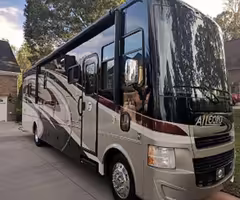 Beautiful R.V '15 Tiffin Allegro Open Road Like a new one!