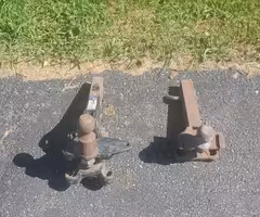 Two Weight Distribution Trailer Hitches