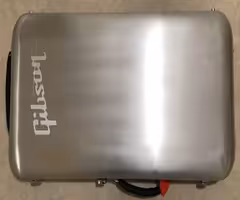REDUCED PRICE GIBSON SG Aluminum guitar case /with wheels,