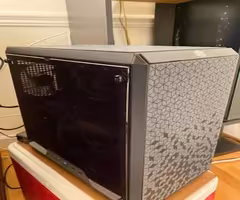 Custom Gaming PC (Ryzen 5 RX 590 500GB SSD)