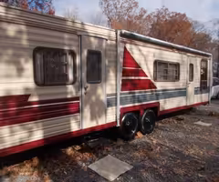 1990 Sierra Park Model