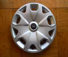 Wheel cover    2017 Transit Connect