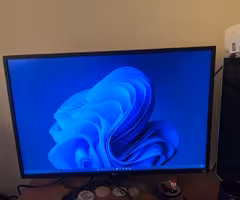 4K 32" LG Computer Monitor