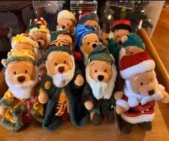 1999 New Twelve Days of Pooh Santa Ancestry Collection