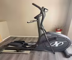 NordicTrack CX 1600 elliptical exercise