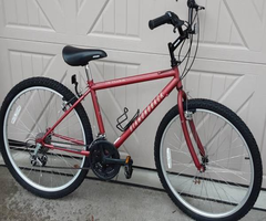 26 ''DIAMONDBACK MT BIKE