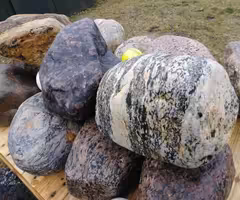Rocks/Boulders